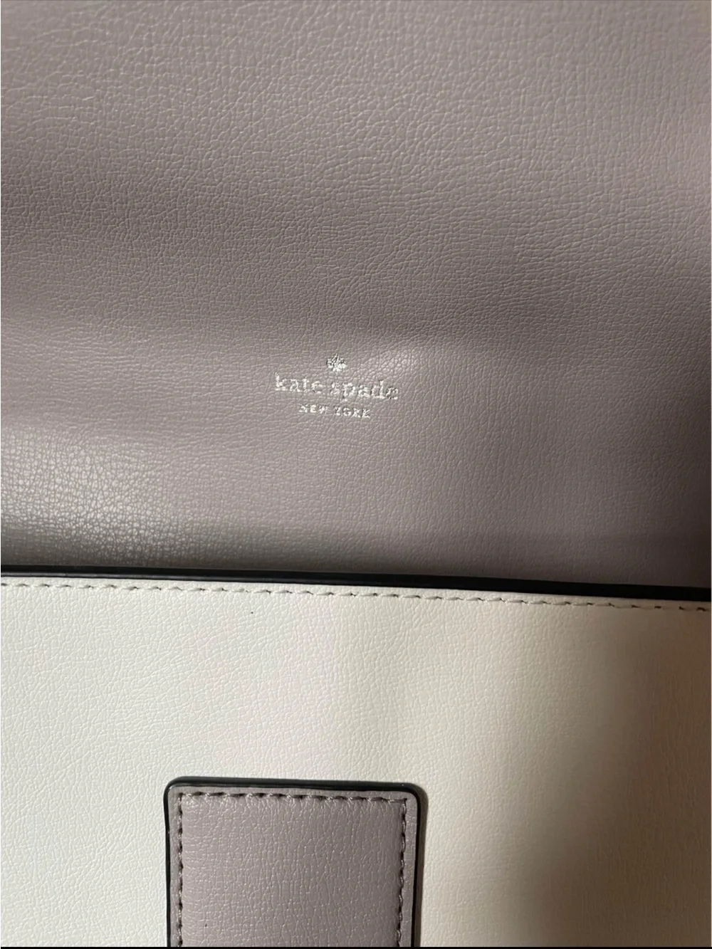 Kate Spade 2-Tone Gray/White Crossbody Chain Saddlebag Purse with Heart Clasp